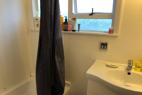 Photo of property in 18b South Street, Tawa, Wellington, 5028