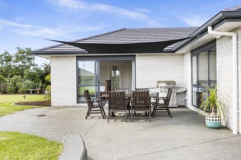 Photo of property in 12 Church View Road, Waiau Pa, Pukekohe, 2679