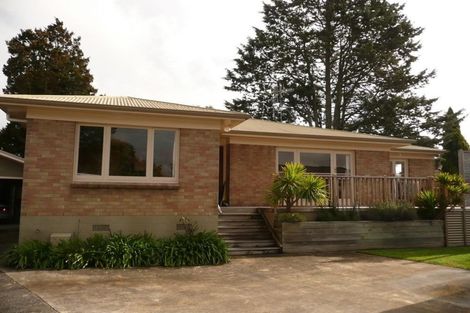 Photo of property in 318 Cambridge Road, Hillcrest, Hamilton, 3216