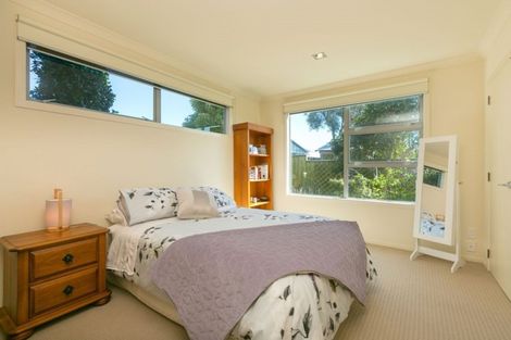 Photo of property in 22a Belt Road, Moturoa, New Plymouth, 4310