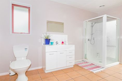 Photo of property in 99 Woodbury Street, Russley, Christchurch, 8042