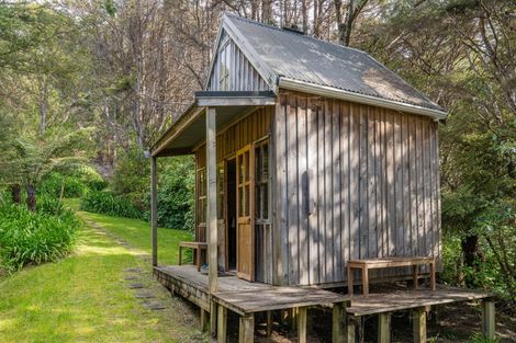 Photo of property in 554 Boat Harbour Road, Whenuakite, Whitianga, 3591