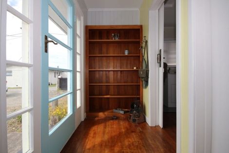 Photo of property in 246f Marine Parade, Bluff, 9814