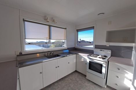 Photo of property in 37b Breakwater Road, Moturoa, New Plymouth, 4310