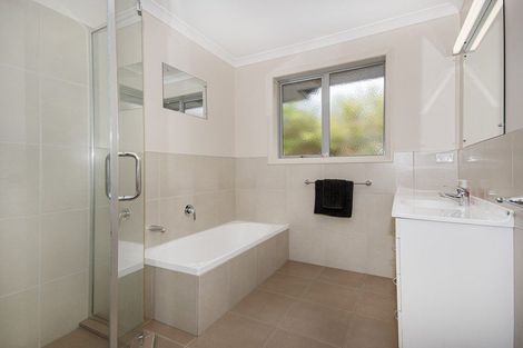 Photo of property in 82 Barbados Way, One Tree Point, 0118