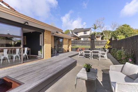 Photo of property in 11 Leicester Parade, Somerville, Auckland, 2014