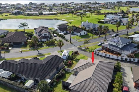 Photo of property in 82 Barbados Way, One Tree Point, 0118