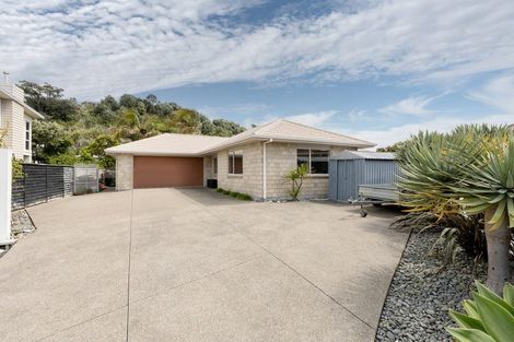 Photo of property in 6 Landward Close, Ohope, 3121