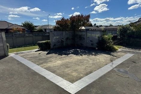 Photo of property in 102 Rhodes Drive, Kelvin Grove, Palmerston North, 4414