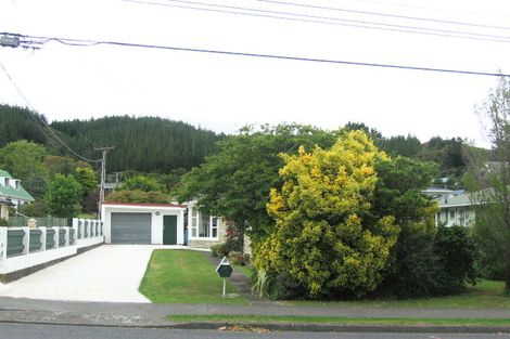 Photo of property in 6 Norana Road, Maoribank, Upper Hutt, 5018