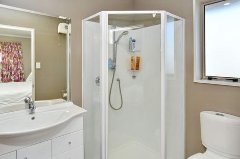 Photo of property in 40 Richill Street, Belfast, Christchurch, 8051