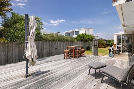 Photo of property in 35 Muricata Avenue, Mount Maunganui, 3116