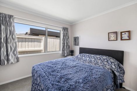 Photo of property in 70 Awataha Crescent, Pyes Pa, Tauranga, 3110