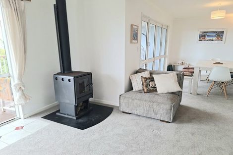 Photo of property in 17 Fairburn Place, Charleston, Cape Foulwind, 7892