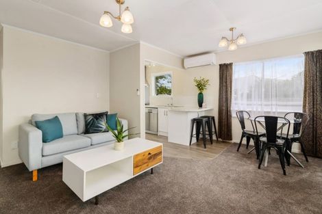 Photo of property in 28a Clyde Street, Utuhina, Rotorua, 3015