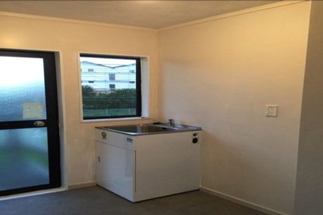 Photo of property in 26 Miriam Corban Heights, Henderson, Auckland, 0612