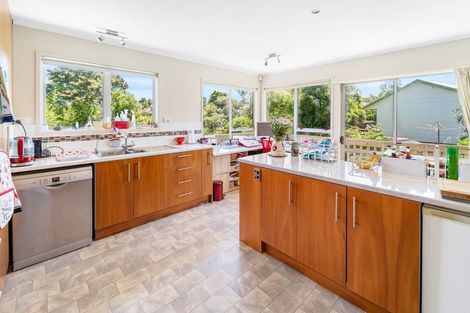 Photo of property in 25 Crosby Road, West Harbour, Auckland, 0618