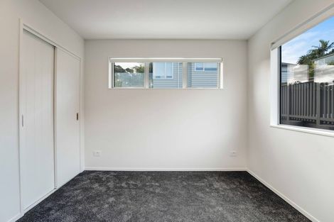 Photo of property in 1/15 Sea Vista Avenue, Beach Haven, Auckland, 0626