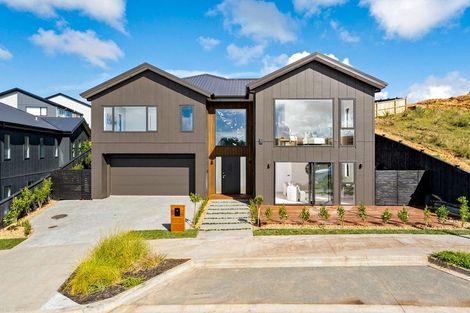 Photo of property in 9 Halcyon Bay Lane, Wainui, 0992