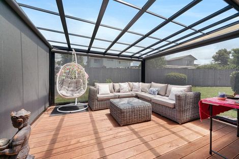 Photo of property in 92 Harrington Road, Henderson, Auckland, 0610