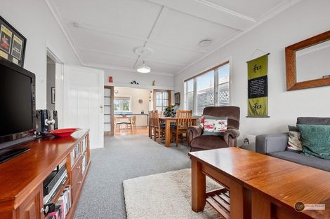 Photo of property in 24 William Street, Petone, Lower Hutt, 5012