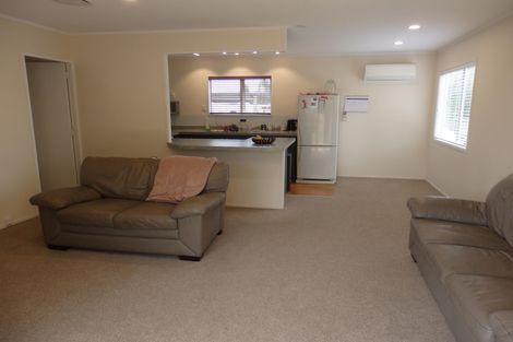 Photo of property in 6a Robyn Hyde Place, Leamington, Cambridge, 3432