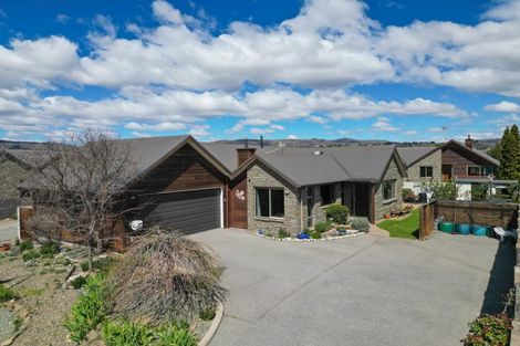 Photo of property in 35 Larch Crescent, Alexandra, 9320