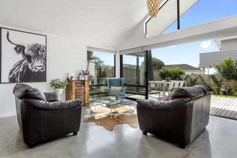 Photo of property in 43 Kulim Avenue, Otumoetai, Tauranga, 3110