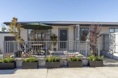 Photo of property in 2/159 Edgeware Road, Edgeware, Christchurch, 8013