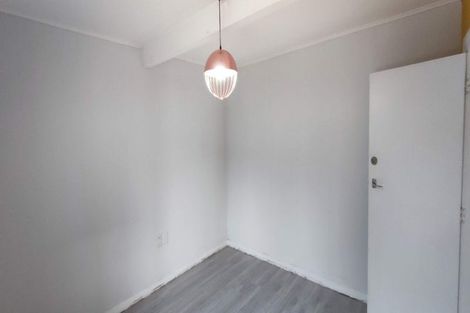 Photo of property in 4 Mills Road, Brooklyn, Wellington, 6021