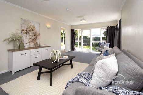 Photo of property in 64 Reynolds Avenue, Bishopdale, Christchurch, 8053