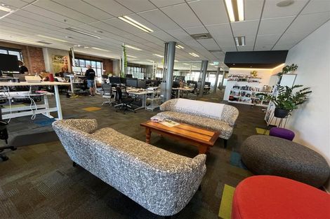 Photo of property in Nzx Centre, 13/11 Cable Street, Wellington Central, Wellington, 6011