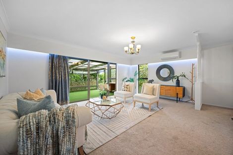 Photo of property in 19 Sartors Avenue, Northcross, Auckland, 0630