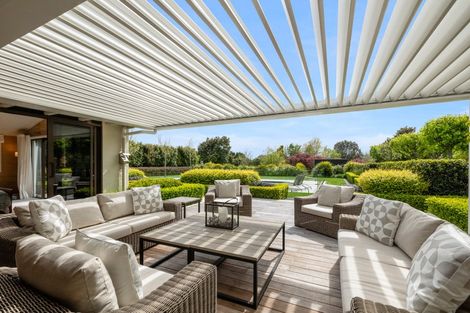 Photo of property in 36 Manutahi Road, Hillsborough, New Plymouth, 4372