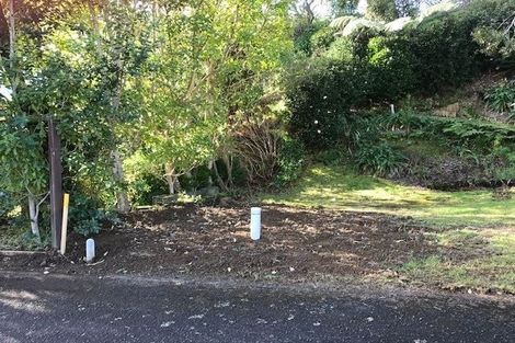 Photo of property in 14 Nevada Drive, Merrilands, New Plymouth, 4312