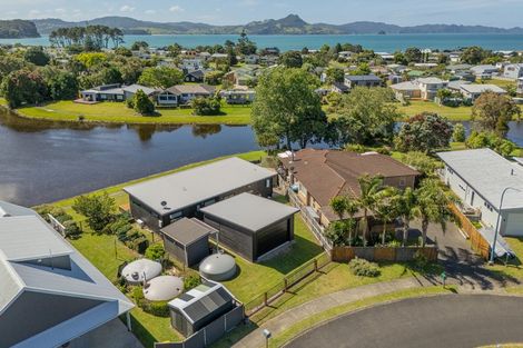 Photo of property in 34 Motukorure Parade, Cooks Beach, Whitianga, 3591