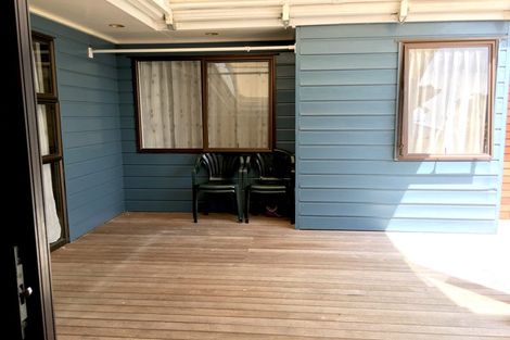 Photo of property in 103 Prince Regent Drive, Half Moon Bay, Auckland, 2012