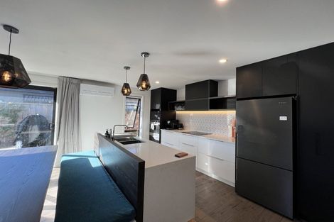 Photo of property in 43 Muster Road, Jacks Point, 9371