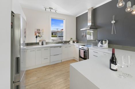 Photo of property in 16 Devon Street, Gore, 9710