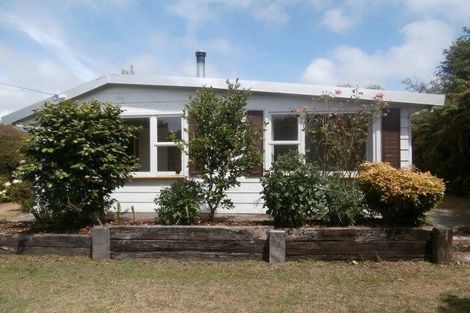 Photo of property in 1 Pine Avenue, Kainga, Christchurch, 8083