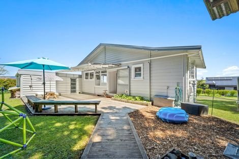 Photo of property in 34 Awanui Crescent, Matakana, Warkworth, 0985