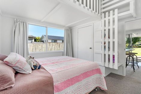 Photo of property in 65 Frederick Street, Carterton, 5713