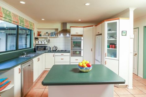 Photo of property in 2 Parkview Avenue, Western Heights, Hamilton, 3200