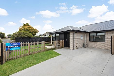 Photo of property in 2/2 Grange Avenue, Nawton, Hamilton, 3200