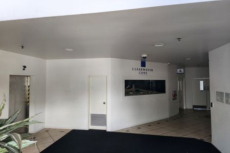 Photo of property in 10/15 Clearwater Cove, West Harbour, Auckland, 0618