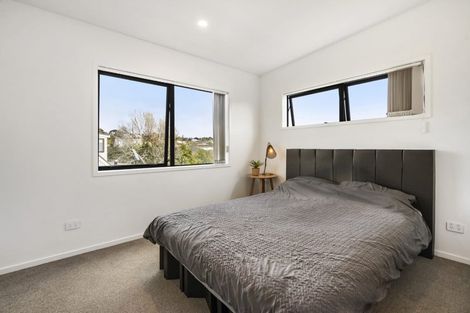 Photo of property in 7/60 Hepburn Road, Glendene, Auckland, 0602