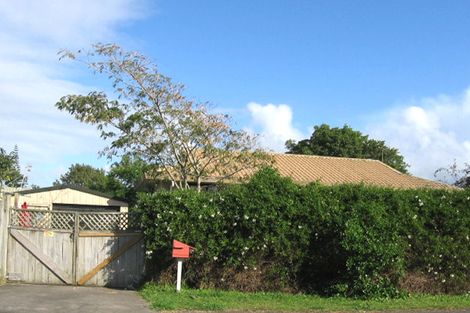 Photo of property in 1/5 Cameron Place, Ranui, Auckland, 0612