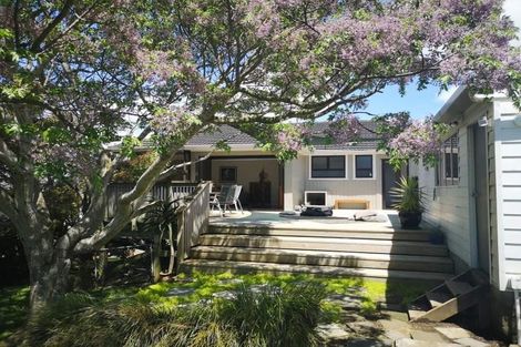 Photo of property in 140 Pembroke Street, Westown, New Plymouth, 4310