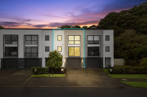 Photo of property in 30 Matairangi Avenue, Totara Heights, Auckland, 2105
