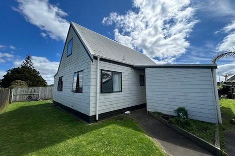 Photo of property in 884b Papamoa Beach Road, Papamoa Beach, Papamoa, 3118